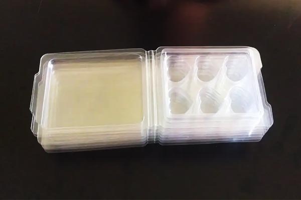 為什么兩塊不同顏色的塑料用激光無(wú)法焊接到一起？(圖1)